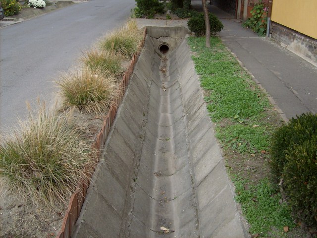 csapadékcsatorna 4